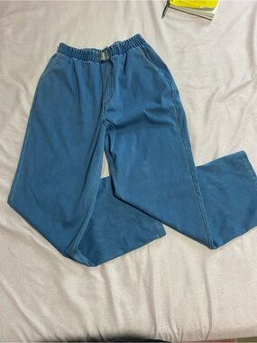 Classic Straight Leg Women's Jeans in Deep Blue with Elastic Waist